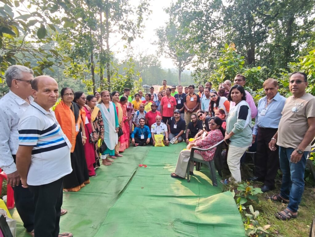 यूथ हॉस्टल ने की ट्रैकिंग, एचटीपीएस के ईडी जोशी ने दिए प्रमाण पत्र