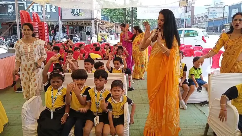 गणपति दर्शन के साथ छात्रों में जानी संस्कृति और परंपरा