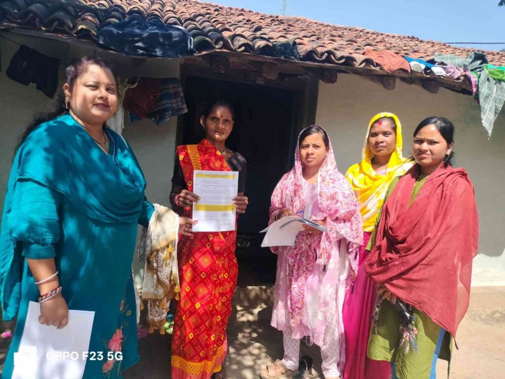 फ्लैगशिप योजना की कछुआ चाल, 110 लाभार्थियों को थमाया नोटिस लेपरा में पीएम आवास का हाल-चाल जाना सीईओ ने …