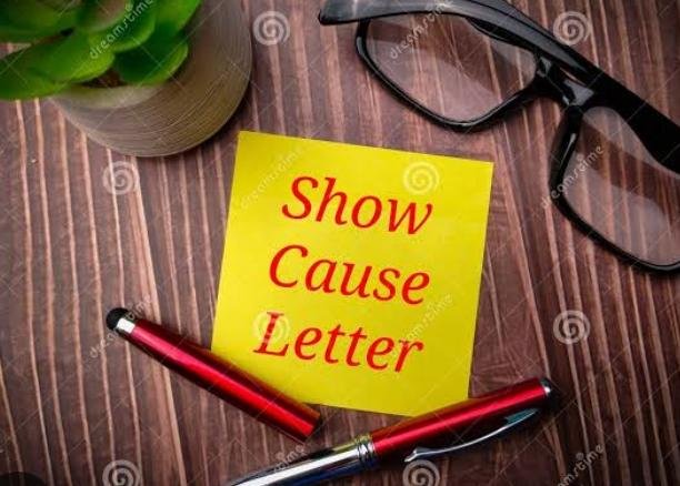अधिकारी को मिली खामियां, संकुल समन्वयक व प्रधान पाठक को नोटिस जारी