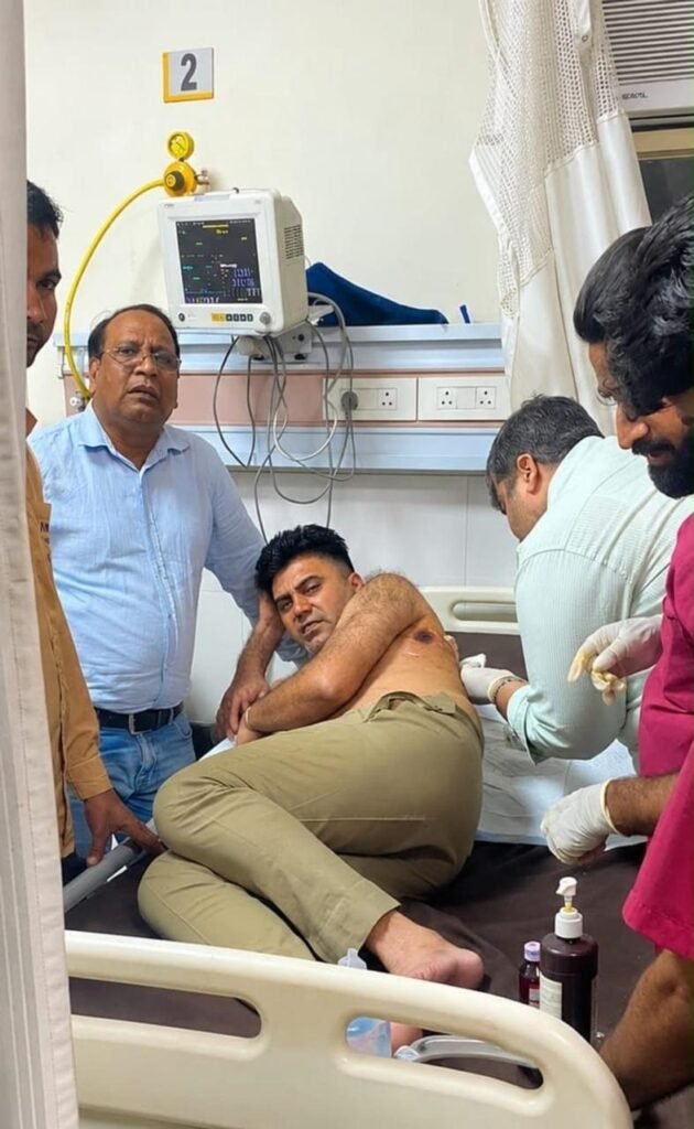 कानून व्यवस्था पर वीडियो कॉन्फ्रेंसिंग कर रहे थे मुख्यमंत्री, और उधर ….