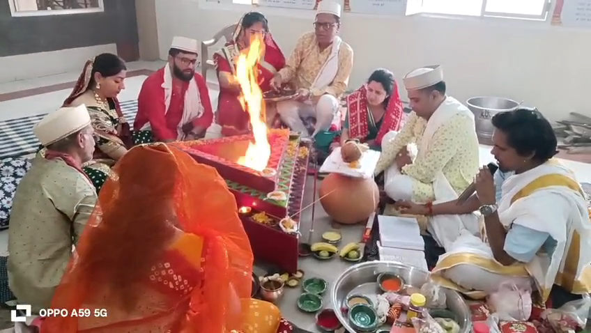 जलाराम मंदिर में विधि-विधान से हुआ हवन, विश्व कल्याण की कामना के साथ गूंजे वैदिक मंत्रअष्टमी पर